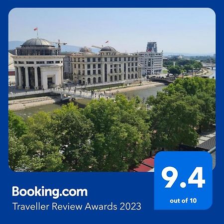Calla 1 - Modern & Cozy Main Square Apartment In The City Shopping Center - Parking Slot With Parking Security สโกเปีย ภายนอก รูปภาพ