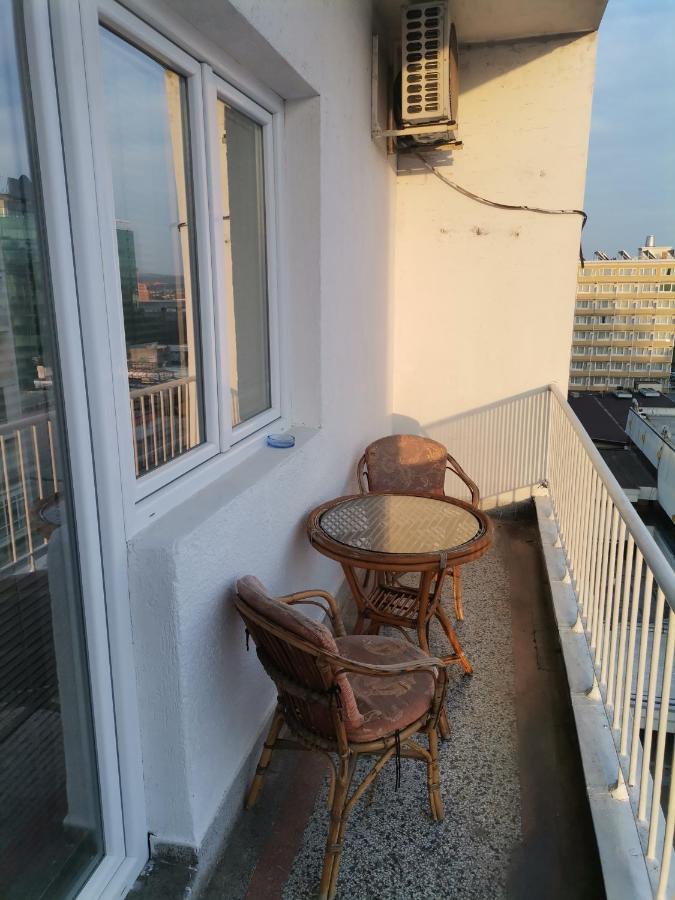Calla 1 - Modern & Cozy Main Square Apartment In The City Shopping Center - Parking Slot With Parking Security สโกเปีย ภายนอก รูปภาพ
